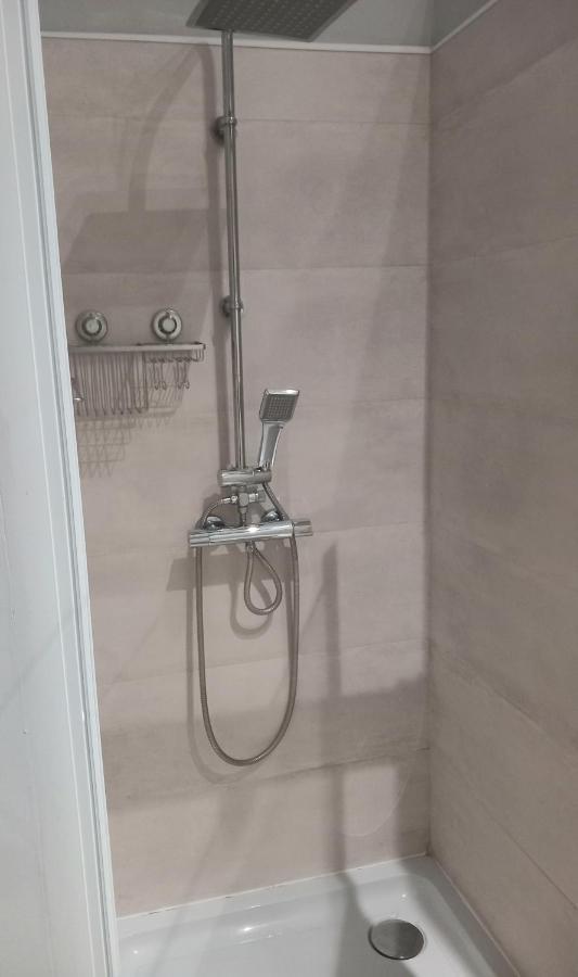 Hola Apartamenty Piotrkowska Łódź Exteriör bild