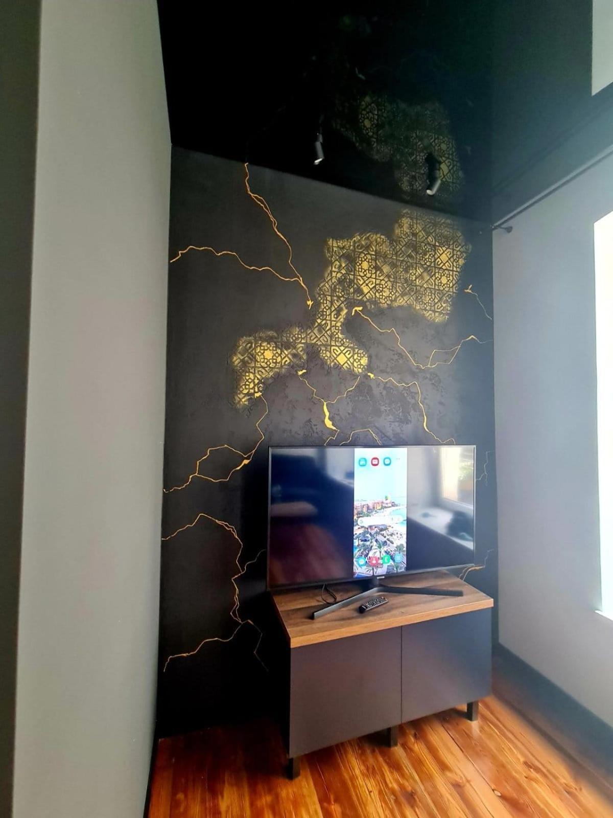 Hola Apartamenty Piotrkowska Łódź Exteriör bild